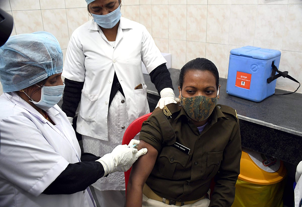 லடாக்கில் ராணுவ வீரர்களுக்கு கரோனா தடுப்பூசி