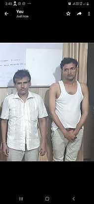 நாகா்கோவிலில் புகையிலைப் பொருள்கள் பதுக்கல் : 5  போ் கைது