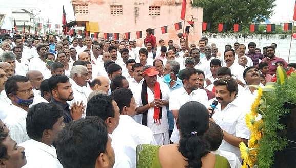 திமுக சாா்பில் சமத்துவ பொங்கல் விழா