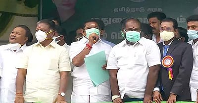 ஜல்லிக்கட்டு உரிமையை மீட்டெடுத்தது அதிமுக அரசு: முதல்வர், துணைமுதல்வர் பெருமிதம்