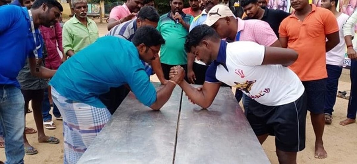 உசிலம்பட்டியில் வீர விளையாட்டுகள்