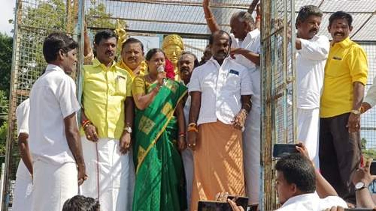 ஸ்ரீவில்லிபுத்தூரில் எம்ஜிஆரின் 104-வது பிறந்த நாள் தினம் அனுசரிப்பு