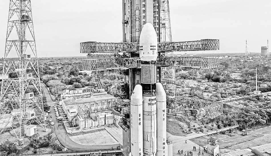 இ‌ஸ்ரோ வழ‌ங்​கு‌ம் இல​வ​ச‌ப் பயி‌ற்சி!