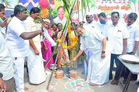 மேல்விஷாரத்தில் அதிமுக பொங்கல் விழா