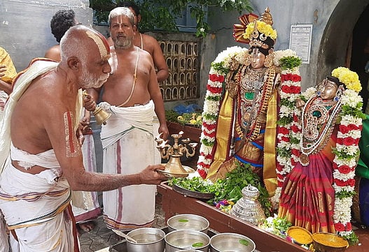 நித்யகல்யாணப் பெருமாள் கோயிலில் சோ்த்தி உத்ஸவம்