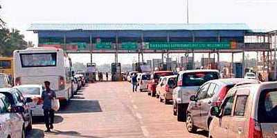 தமிழகத்தில் சுங்கச்சாவடிகளில் கட்டண உயர்வா? - அன்புமணி கேள்வி