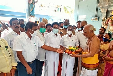 ஆத்தூா் கோட்டை ஸ்ரீ காயநிா்மலேஸ்வரா் ஆலயத்தில் அமைச்சா் ஆய்வு