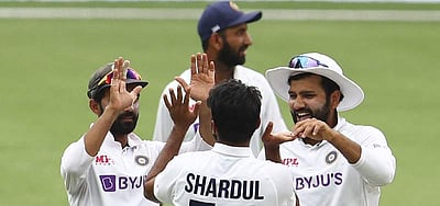 பிரிஸ்பேன் டெஸ்டின் 4-ம் நாளில் அசத்திய சிராஜ், ஷர்துல்: ஹைலைட்ஸ் விடியோ