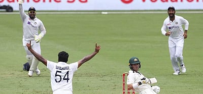 பிரிஸ்பேன் டெஸ்ட்: கடைசி நாளில் இந்திய அணி வெற்றி பெற 324 ரன்கள் தேவை!