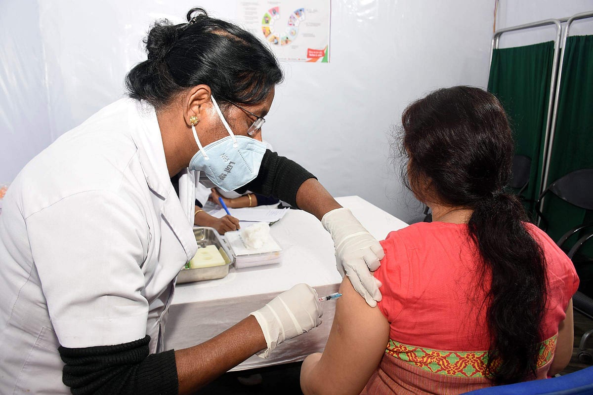 நாட்டில் 6.31 லட்சம் பேருக்கு கரோனா தடுப்பூசி: மத்திய சுகாதாரத்துறை