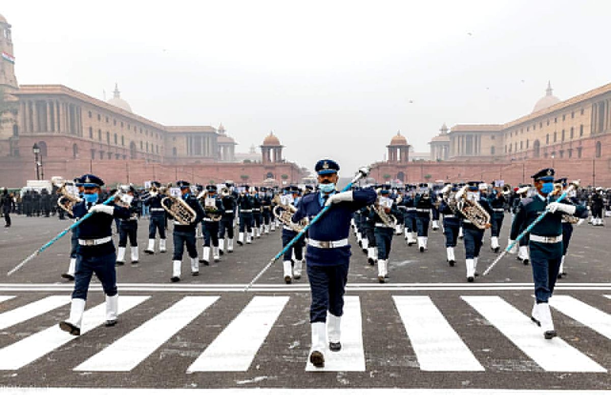 குடியரசு தின விழாவில் பார்வையாளர்கள் எண்ணிக்கை குறைப்பு: தில்லி காவல்துறை