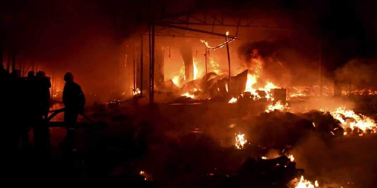 ஹைதராபாத்தில் தீ விபத்து: 12 தொழிலாளர்கள் காயம்