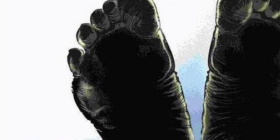 பீடி வாங்கிவர தாமதம்: தந்தையால் தீ வைக்கப்பட்ட சிறுவன் பலி