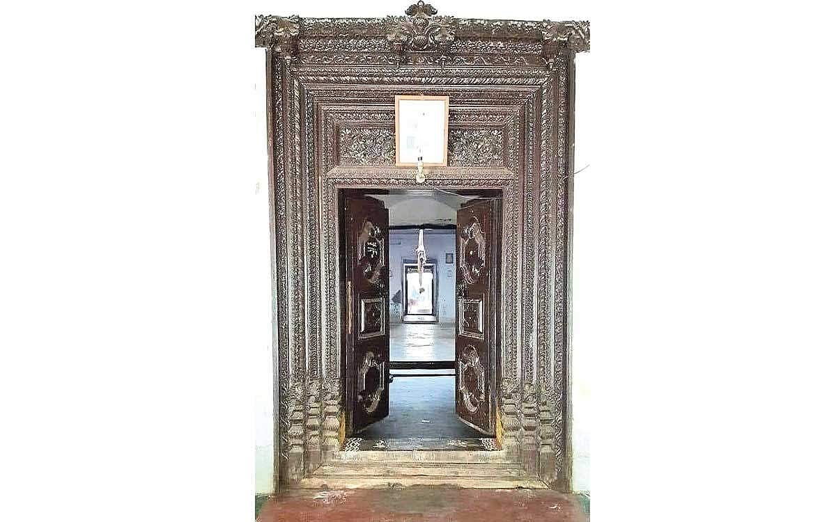 பூட்டு இல்லாத வீடு