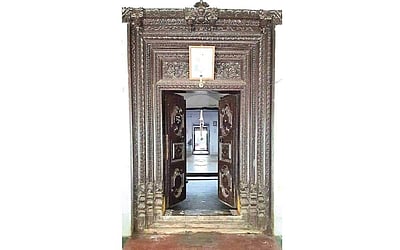 பூட்டு இல்லாத வீடு