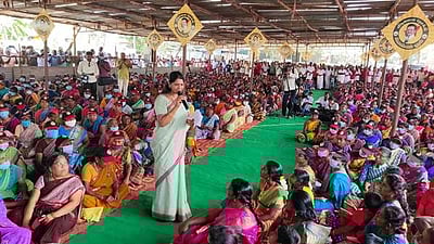 எந்தக் காலகட்டத்திலும் மக்களைச் சந்திக்கின்ற கட்சி திமுக: கனிமொழி