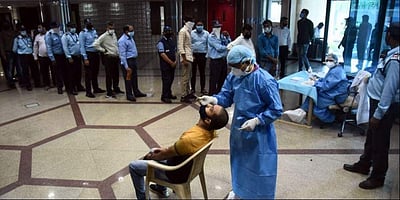 மகாராஷ்டிரத்தில் புதிதாக 2,405 பேருக்கு கரோனா