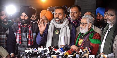 பேரணியில் ஏற்பட்ட வன்முறைக்கு பொறுப்பேற்றுக் கொள்கிறேன்: யோகேந்திர யாதவ்