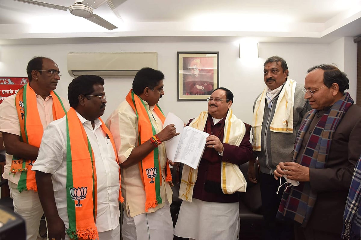 புதுச்சேரி முன்னாள் காங்கிரஸ் அமைச்சா் நமச்சிவாயம் பாஜகவில் இணைந்தாா்