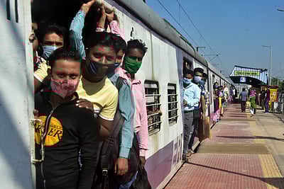 மும்பையில் புறநகர் மின்சார ரயில் சேவை பிப்.1 முதல் தொடக்கம்