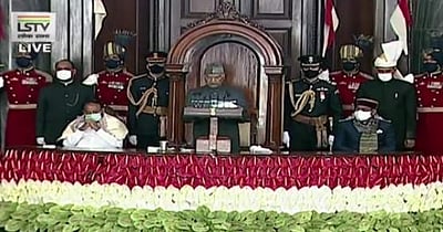 உலகிற்கே இந்தியா முன்னுதாரணமாக உள்ளது: குடியரசுத் தலைவர் உரை