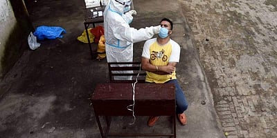 தில்லியில் புதிதாக 424 பேருக்கு கரோனா