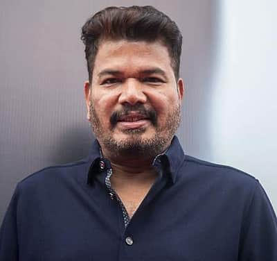 இயக்குநர் ஷங்கரின் சொத்துகள்  முடக்கம்: உயர் நீதிமன்றம் இடைக்காலத் தடை!