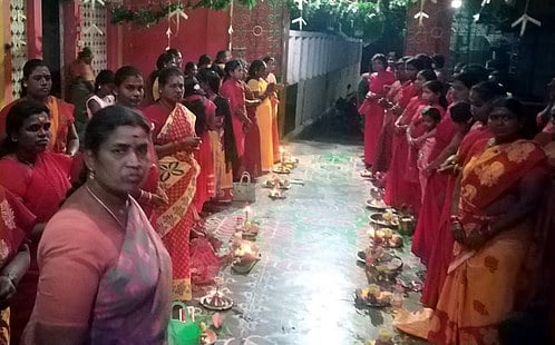 உலக நன்மைக்காக திருவிளக்கு பூஜை