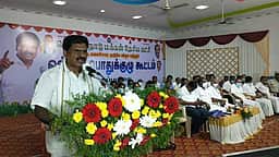 திருச்செங்கோட்டில் கொமதேக 
வேட்பாளா் ஈஸ்வரன் பிரசாரம்