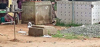 தச்சமொழியில் குடிநீா்க் குழாய் மாயமானதால் மக்கள் தவிப்பு