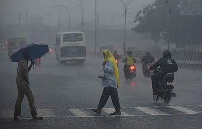 சென்னை, புறநகரில் பலத்த மழை!