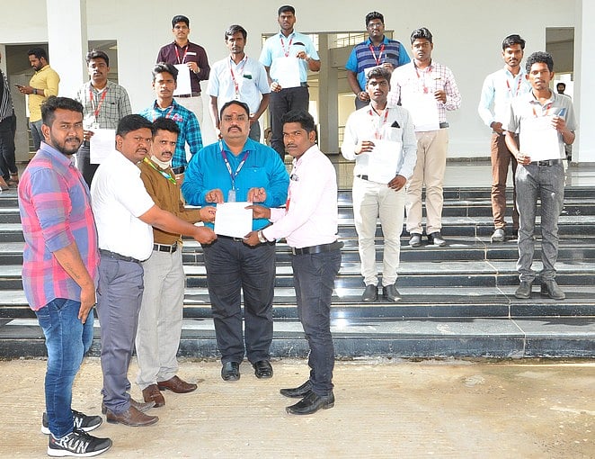 கல்லூரியில் வேலைவாய்ப்பு முகாம்