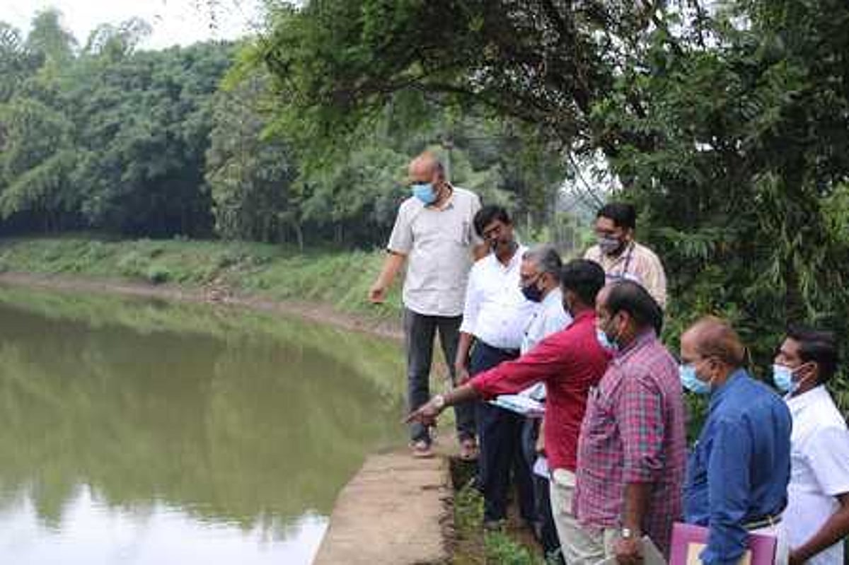 ஆறுகள் புனரமைப்பு: அதிகாரிகள் ஆய்வு