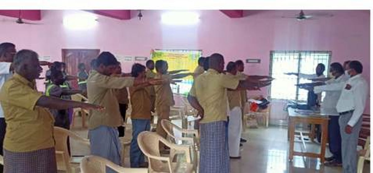 பொன்னமராவதியில் விழிப்புணா்வு முகாம்