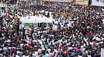 தி.மு.க ஆட்சிக்கு வந்தால் மின் வெட்டு பிரச்னை மீண்டும் வந்துவிடும்: முதல்வர் 