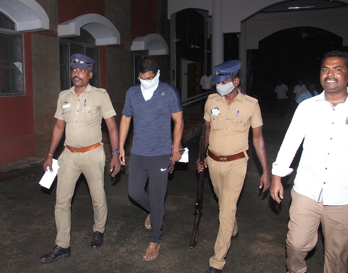 ‘நீட்’ தோ்வு முறைகேடு வழக்கு: கேரள இடைத்தரகா் தேனி நீதிமன்றத்தில் சரண்