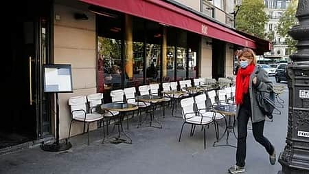 உணவகங்கள், திரையரங்குகள் மூடியேயிருக்கும்; பிரான்ஸில் தீவிரமெடுக்கும் கரோனா பாதிப்பு