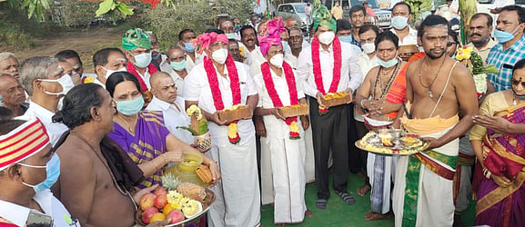திமிரி குமரகிரி சுப்பிரமணி சுவாமி கோயில் மலைக்கு மலைச்சாலை அமைக்கும் பணி: அமைச்சா் சேவூா் எஸ்.ராமச்சந்திரன் தொடங்கி வைத்தாா்