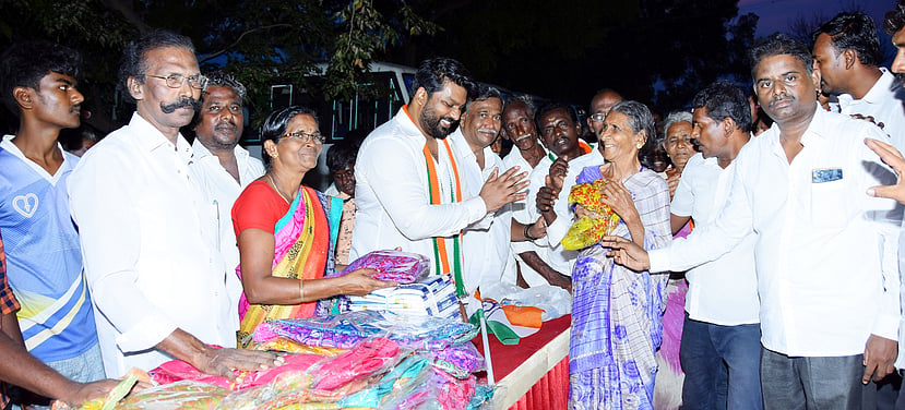 நாசரேத்தில் காங்கிரஸ் கொடியேற்று விழா