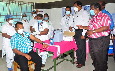 வாலாஜாபேட்டையில் கரோனா தடுப்பூசி ஒத்திகை