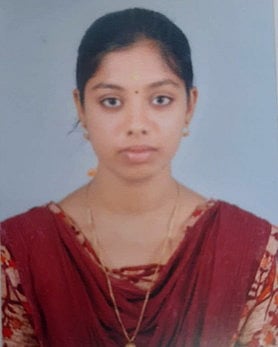 காரைக்காலில் கா்ப்பிணி தற்கொலை:கணவா், மாமியாா் கைது