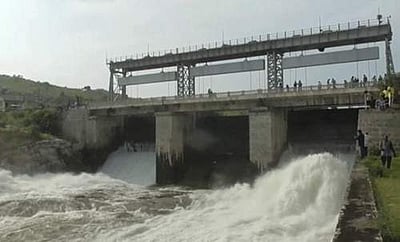 கொசஸ்தலை ஆற்றில் வெள்ளப் பெருக்கு: கரையோர மக்களுக்கு எச்சரிக்கை