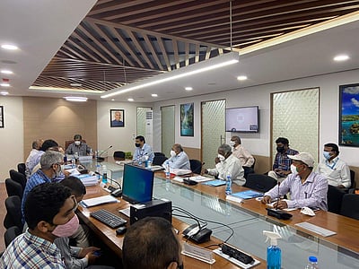 காவிரி ஒழுங்காற்றுக் குழு கூட்டம்: கர்நாடக அரசு தண்ணீர் திறந்துவிட தமிழக அரசு வலியுறுத்தல்