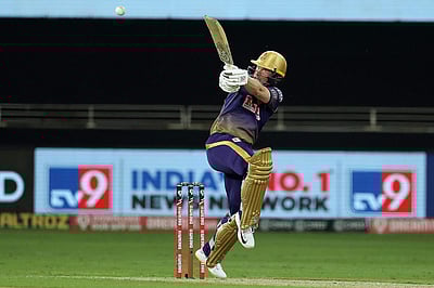 கடைசி ஓவரில் கொல்கத்தா 'த்ரில்' வெற்றி: வெளியேறியது பெங்களூரு!