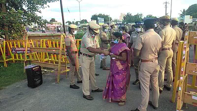 ராணிப்பேட்டை: உள்ளாட்சித் தேர்தல் வாக்கு எண்ணும் பணி தொடக்கம்