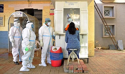 மகாராஷ்டிரத்தில் புதிதாக 2,219 பேருக்கு கரோனா