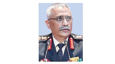 ராணுவ தலைமைத் தளபதி எம்.எம்.நரவணே இலங்கை பயணம்