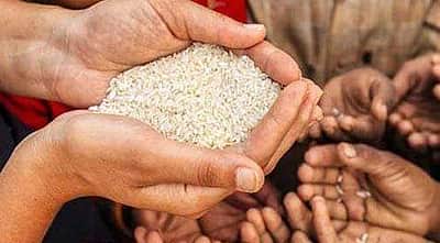 உணவின்றி தவிக்கும் ஆப்கன் குழந்தைகள்