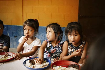 உலக உணவு நாள் இன்று! - ஏன், எப்படி வந்தது?