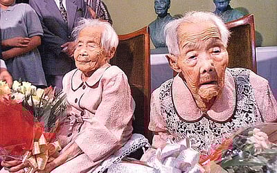 சாதனை  இரட்டையர்கள்!